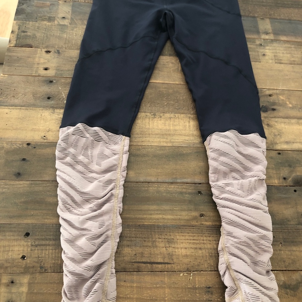 VM/MV workout leggings and matching top